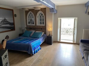 Soundproofing, free cots/infant beds, rollaway beds, free WiFi - Fleur de Sel (Roz-sur-Couesnon)