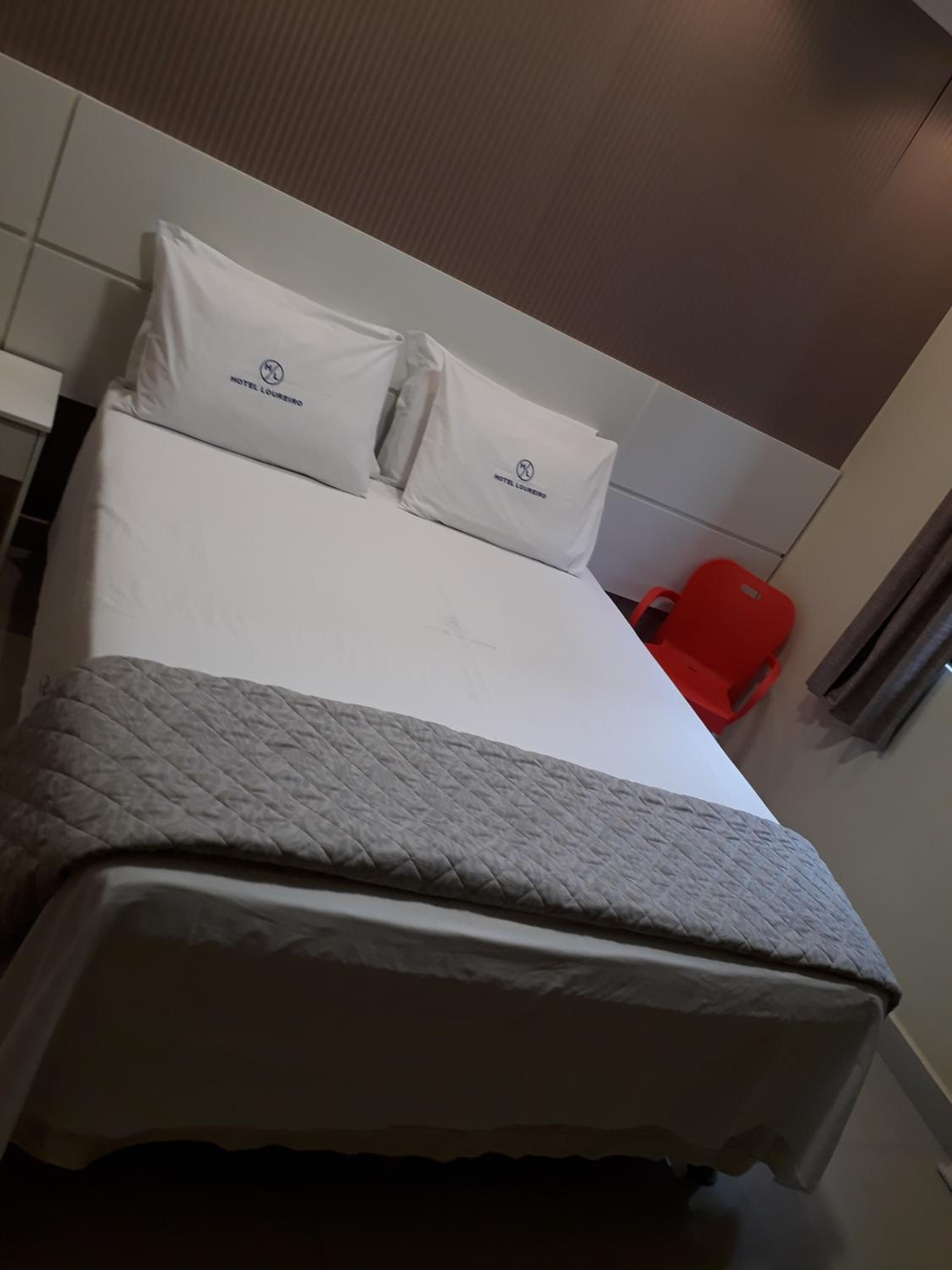 1 bedroom, in-room safe, desk, blackout curtains