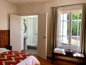 Premium Double or Twin Room, Private Bathroom | Premium bedding, individually decorated, iron/ironing board, bed sheets - Hostería Pionero (Torres del Paine)