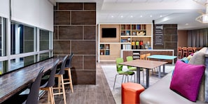Lobby - Home2 Suites by Hilton Ocean City - Bayside, MD (Ocean City)