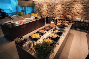 Free daily full breakfast