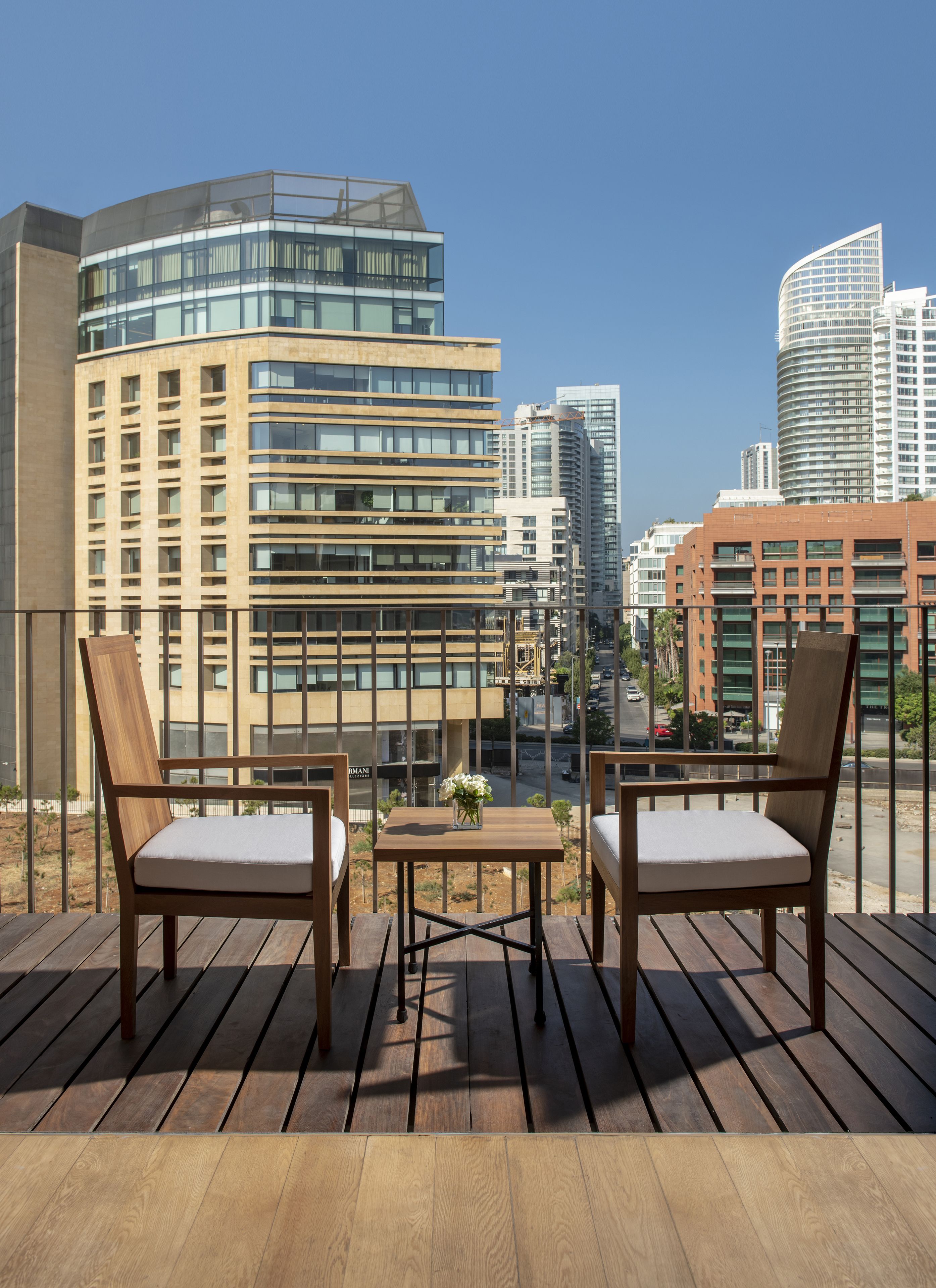 family room, 1 king bed, connecting rooms | balcony