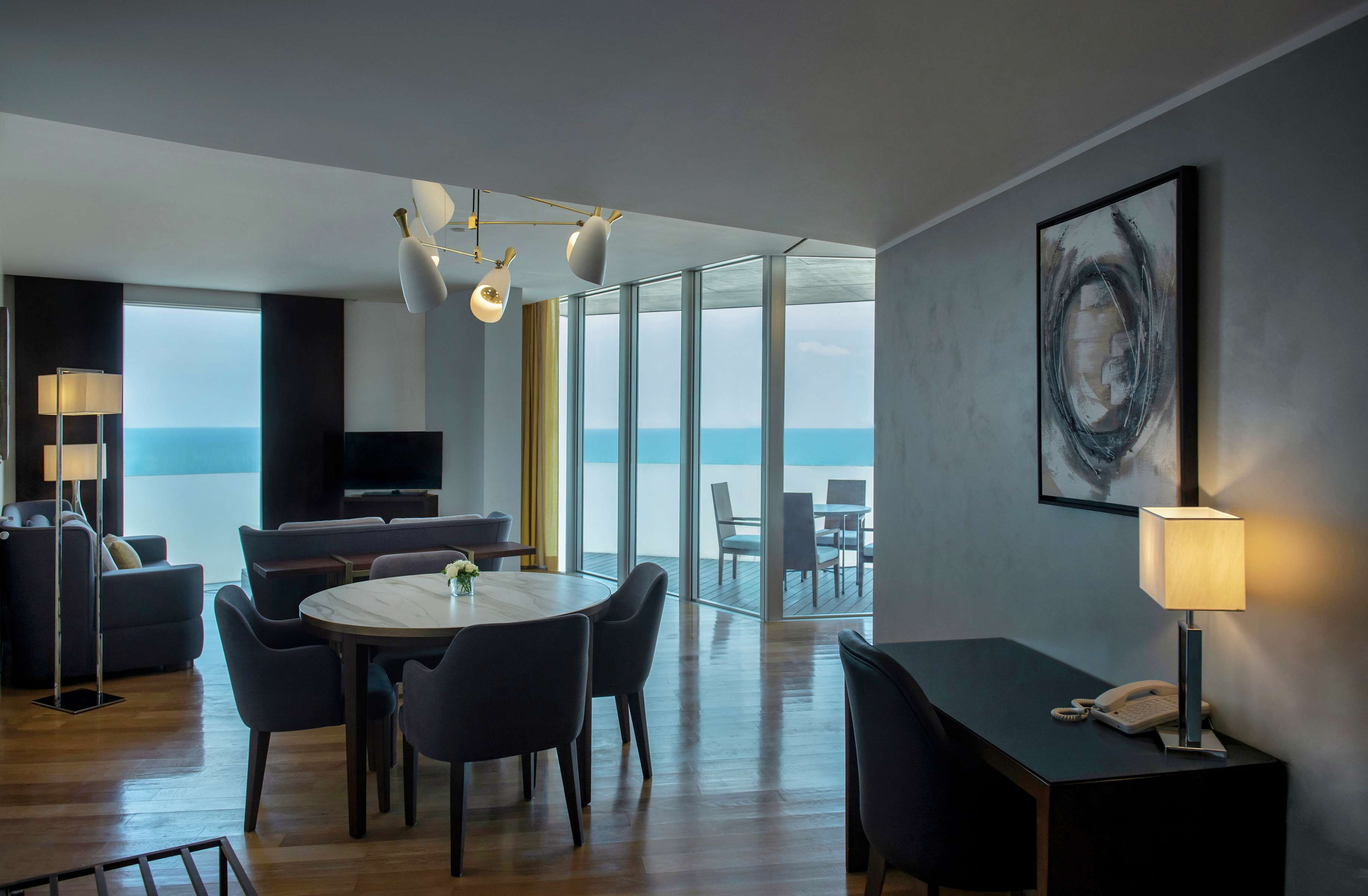 Executive Suite, 1 Bedroom | Living area | 40-inch flat-screen TV with premium TV channels, TV