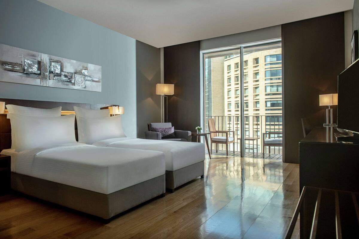 room, 2 single beds | premium bedding, minibar, in-room safe, desk