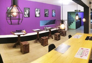 Free daily buffet breakfast - Utopia Hostel (Aparecida)