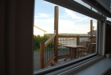 Quarto casal standard, 1 cama King | Vista do quarto