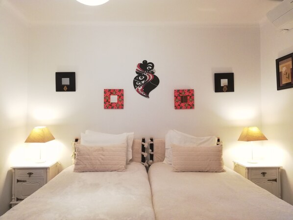 Familienhaus, 2 Schlafzimmer, Nichtraucher, Küche | 2 Schlafzimmer, hochwertige Bettwaren, Schreibtisch