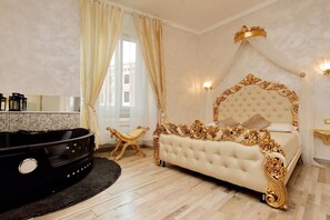 Minibar, coffres-forts dans les chambres, décoration personnalisée