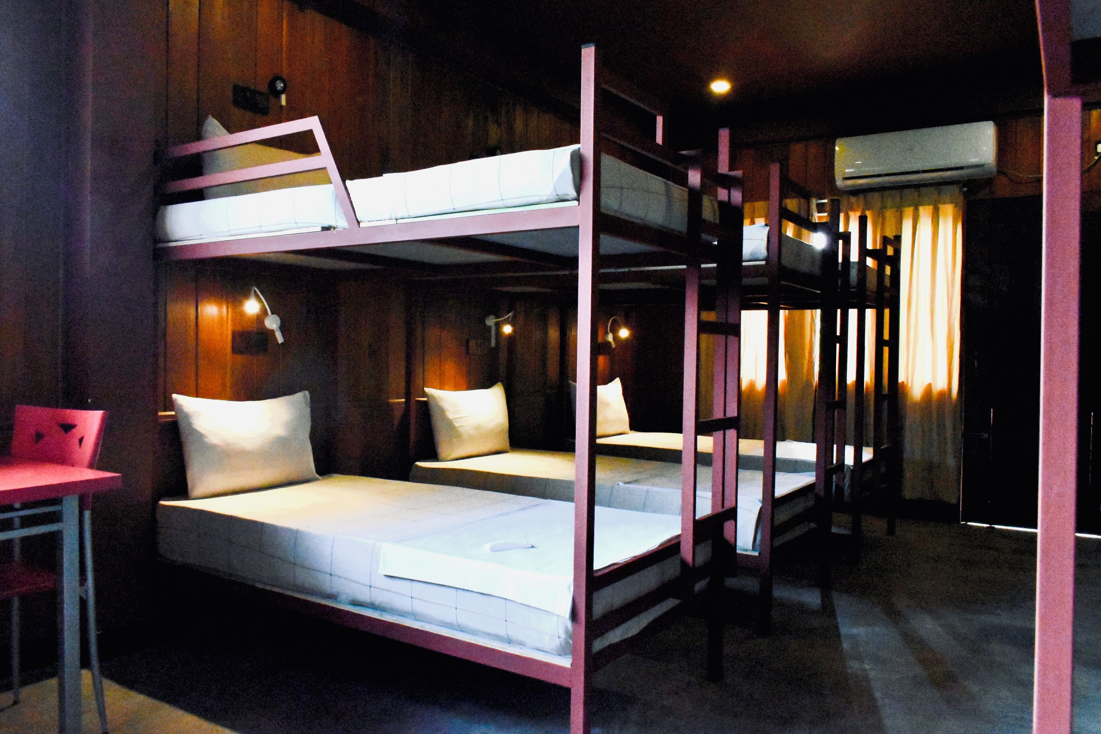 Family Room with 3 Bunk Beds | 7 bedrooms, individually decorated, desk, soundproofing