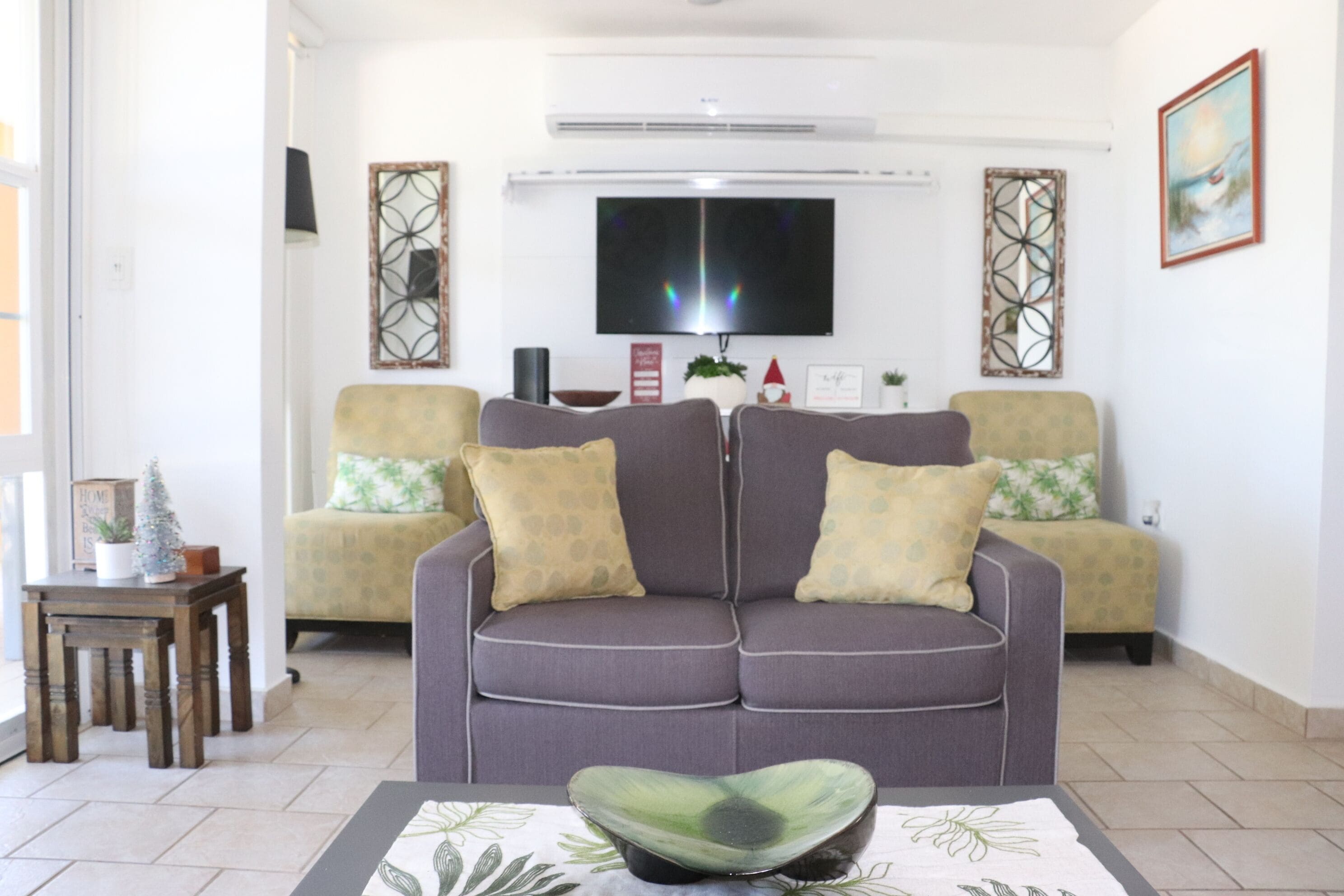 Puerto Rico Malibu Beach Front: A True 3 Bedroom Beach Front Property. - Loíza