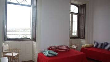 5 Schlafzimmer, WLAN, Bettwäsche