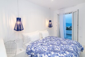 4 slaapkamers, een strijkplank/strijkijzer, internet, beddengoed