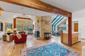 TV, fireplace, DVD player