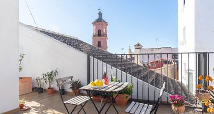 "La casa de las Artes" Spacious contemporary apartment in the heart of Málaga