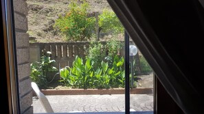 Interior - Entire apartment in semi-detached house in quiet area in front of the sea (ortona)