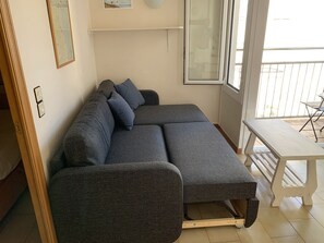 TV - SPECTACULAR POOL-GARDEN, SEA VIEW, WiFi, PARKING, CABLE TV. HUT-027623 (L´escala)