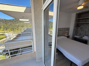 2 habitaciones, wifi gratis y ropa de cama