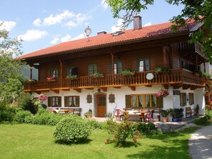 Exterior - Ferienwohnung Jenner für 2-3 Personen, 55 qm, 2 seperate Schlafzimmer, Balkon (Schönau am Königssee)