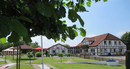 Vacation home Hanse in the vacation village Altes Land - Holiday home 327 Hanse 80sqm for max. 7 persons