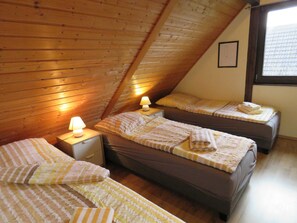 3 bedrooms, WiFi