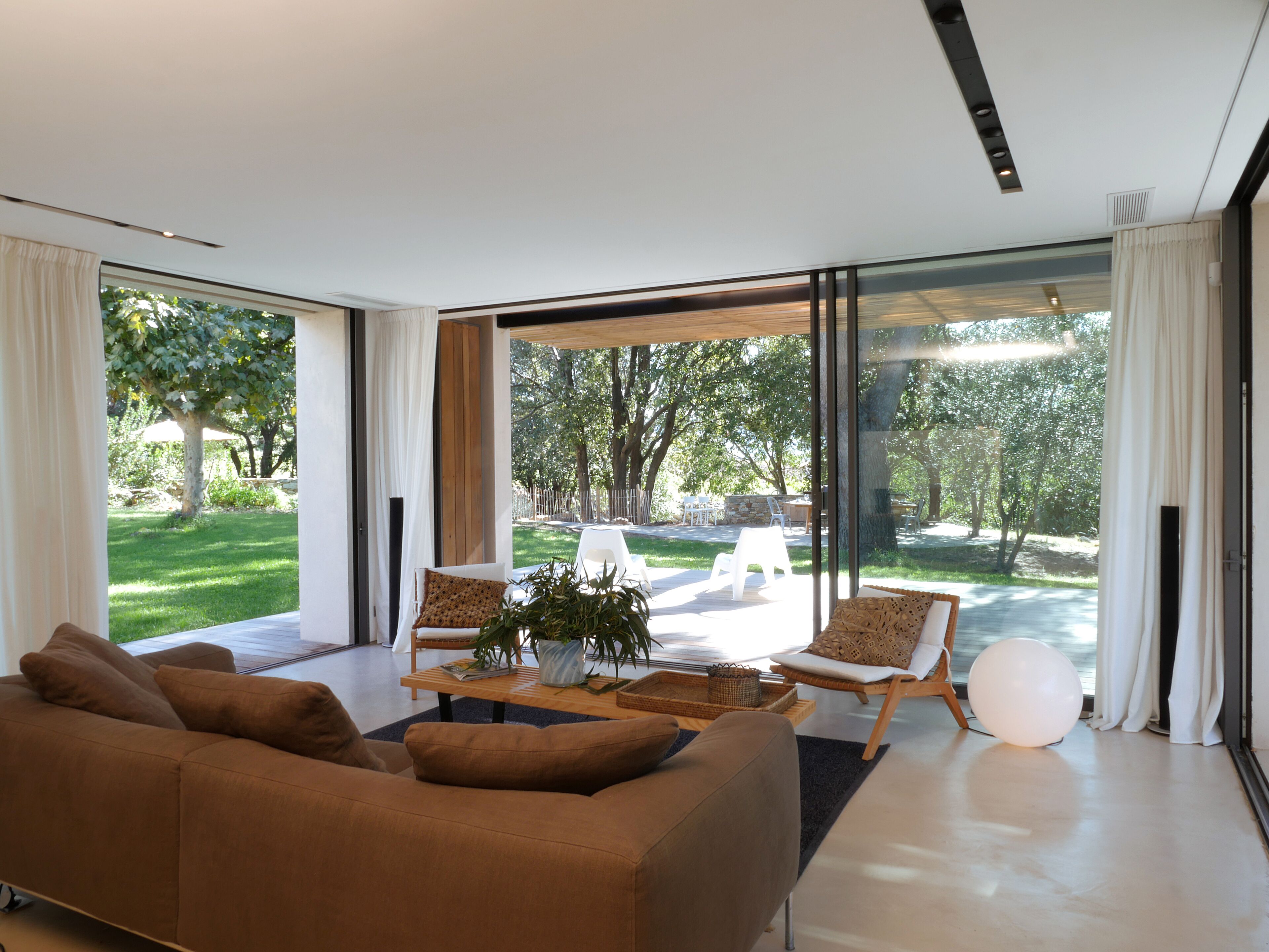 salon sur jardin