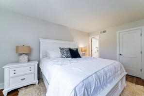 1 Schlafzimmer, Bügeleisen/Bügelbrett, kostenloses WLAN, Bettwäsche