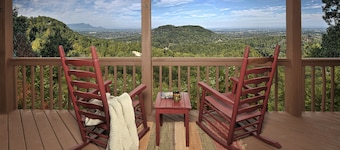 "Imagine" This Romantic Cabin And View