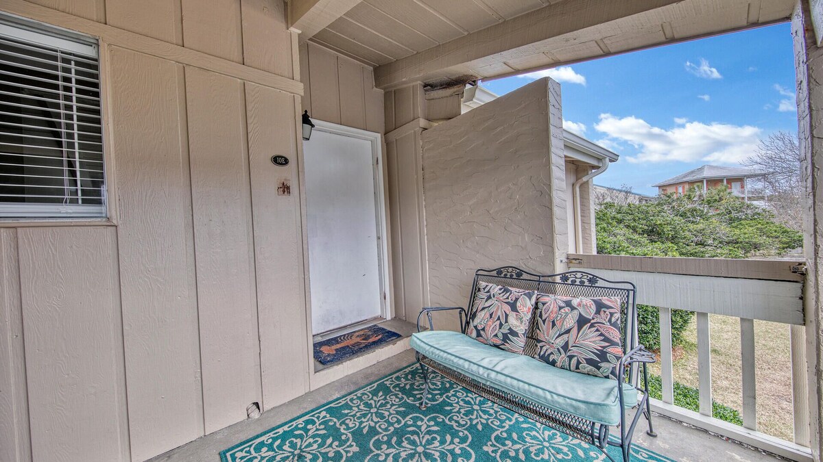 Photo 25 of Beach Service Included, Private Beach, Chateau La Mer 10E!