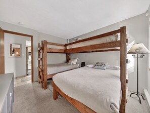 2 habitaciones, wifi gratis y ropa de cama
