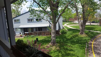 2 Bedroom Vacation Rental-Central Boulder