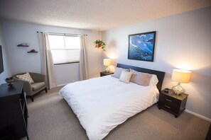 2 bedrooms, iron/ironing board, free WiFi, bed sheets