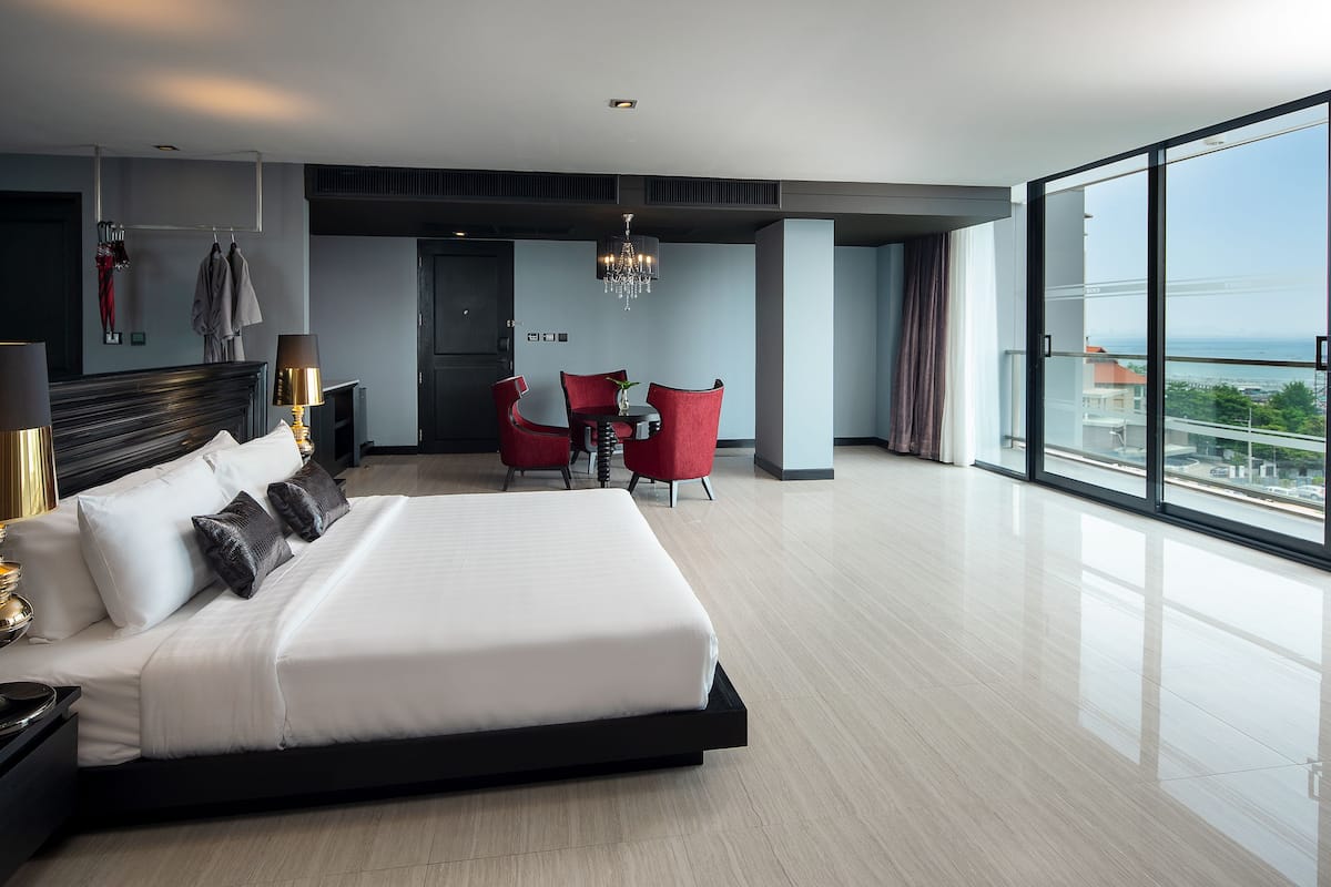 Royal Suite | Pemandangan dari bilik