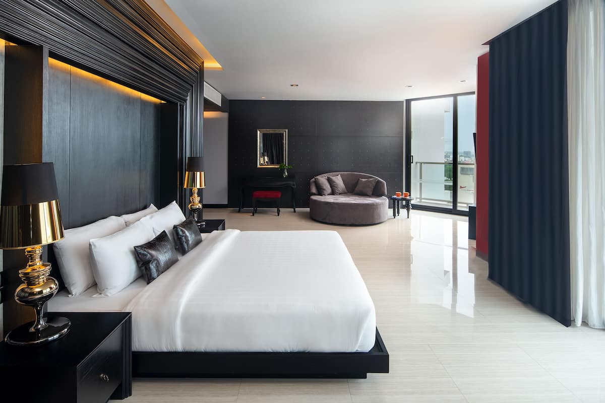Corner Suite | Pemandangan dari bilik