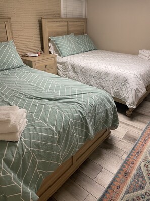 4 bedrooms, iron/ironing board, travel cot, WiFi