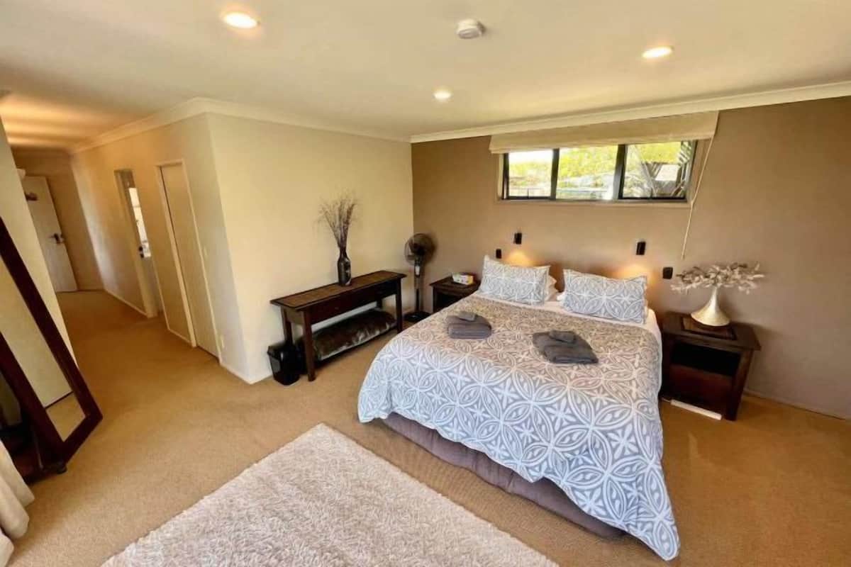 Desk, laptop workspace, iron/ironing board (on request), WiFi (free)