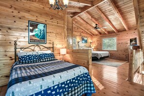 3 chambres, fer et planche à repasser, lit parapluie, Wi-Fi gratuit