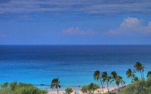 サンラウンジャー、ビーチタオル