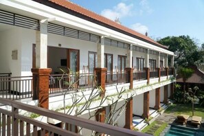 Exterior - Seno Guesthouse & Cafe (Pecatu)