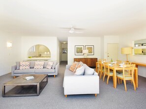 Apartment, 2 Bedrooms, Garden View | Living room | LCD TV, DVD player - Bayona (Noosa Heads)