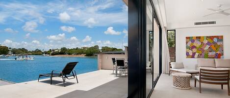 Apartment, 4 Bedrooms, River View (4 Bedroom) | Balcony