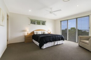 Room - 67 Orient Drive (Sunrise Beach)