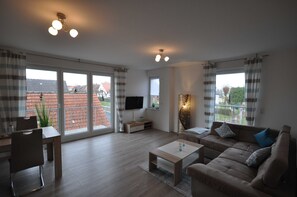 Unclassified image, 2 of 20, button