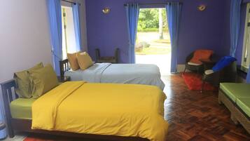 Habitación Deluxe con 2 camas individuales | Wifi gratis y ropa de cama