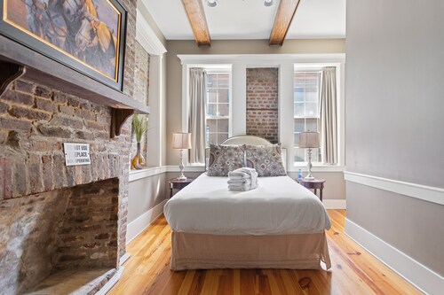 Stay Above Riviera Theater | The Marquee - Suite A