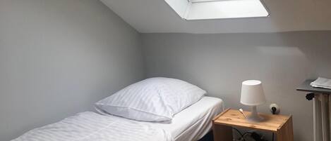 Single Room, Shared Bathroom