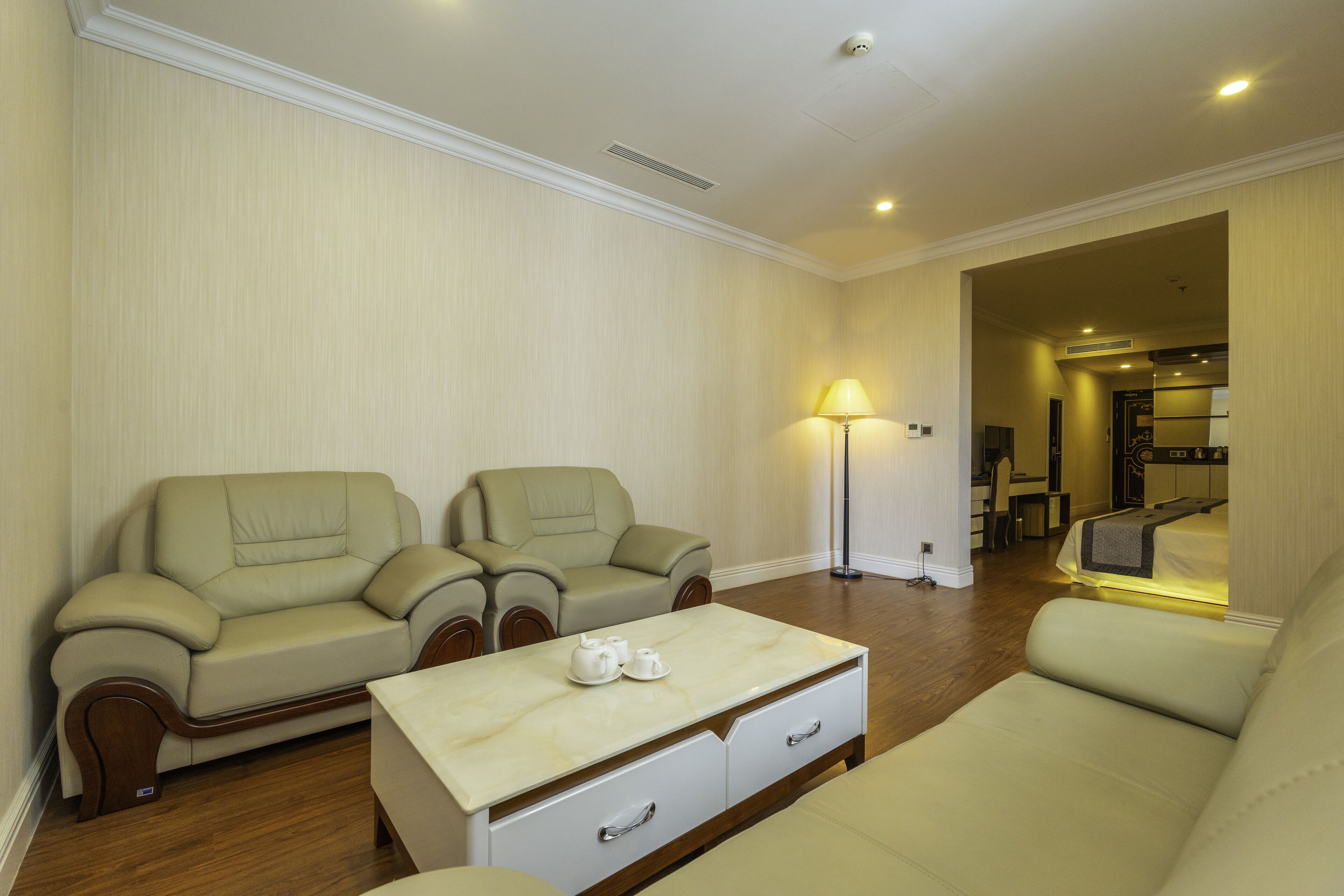 deluxe family | premium bedding, minibar, in-room safe, desk