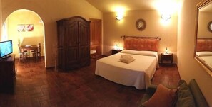 Desk, free cots/infant beds, free WiFi, bed sheets
