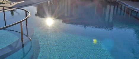 Seasonal outdoor pool