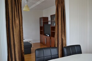 小屋, 2 間臥室 | 客廳