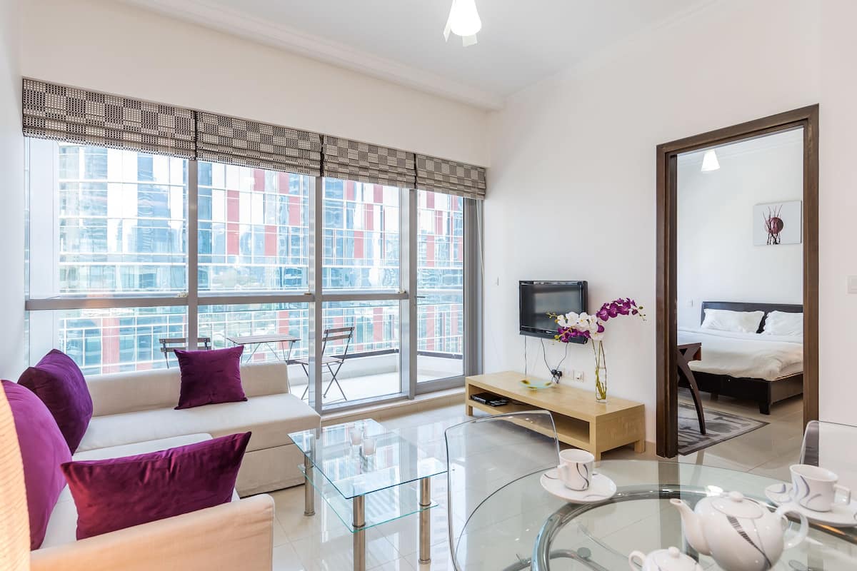 Apartment, 1 Bedroom | In-room safe, iron/ironing board, cribs/infant beds, rollaway beds